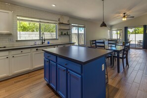 House (3 Bedrooms) | Interior - Gilbert Home w/ Pool < 5 Mi to Downtown! (Gilbert)