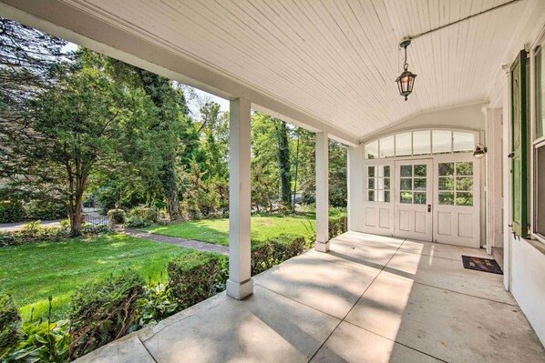 House (4 Bedrooms) | Interior - 3-acre Property: Charming Dutch Country Colonial (Sinking Spring)