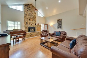 House (3 Bedrooms) | Front of property