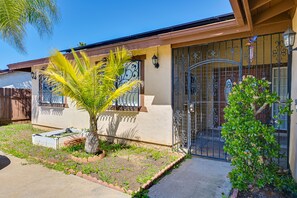 Interior - El Cajon Oasis w/ Backyard 17 Mi to Dtwn San Diego (El Cajon)