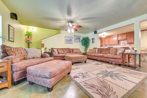 House (Multiple Bedrooms) | Interior - Spacious Lake Texoma Vacation Rental w/ Game Room! (Kingston)