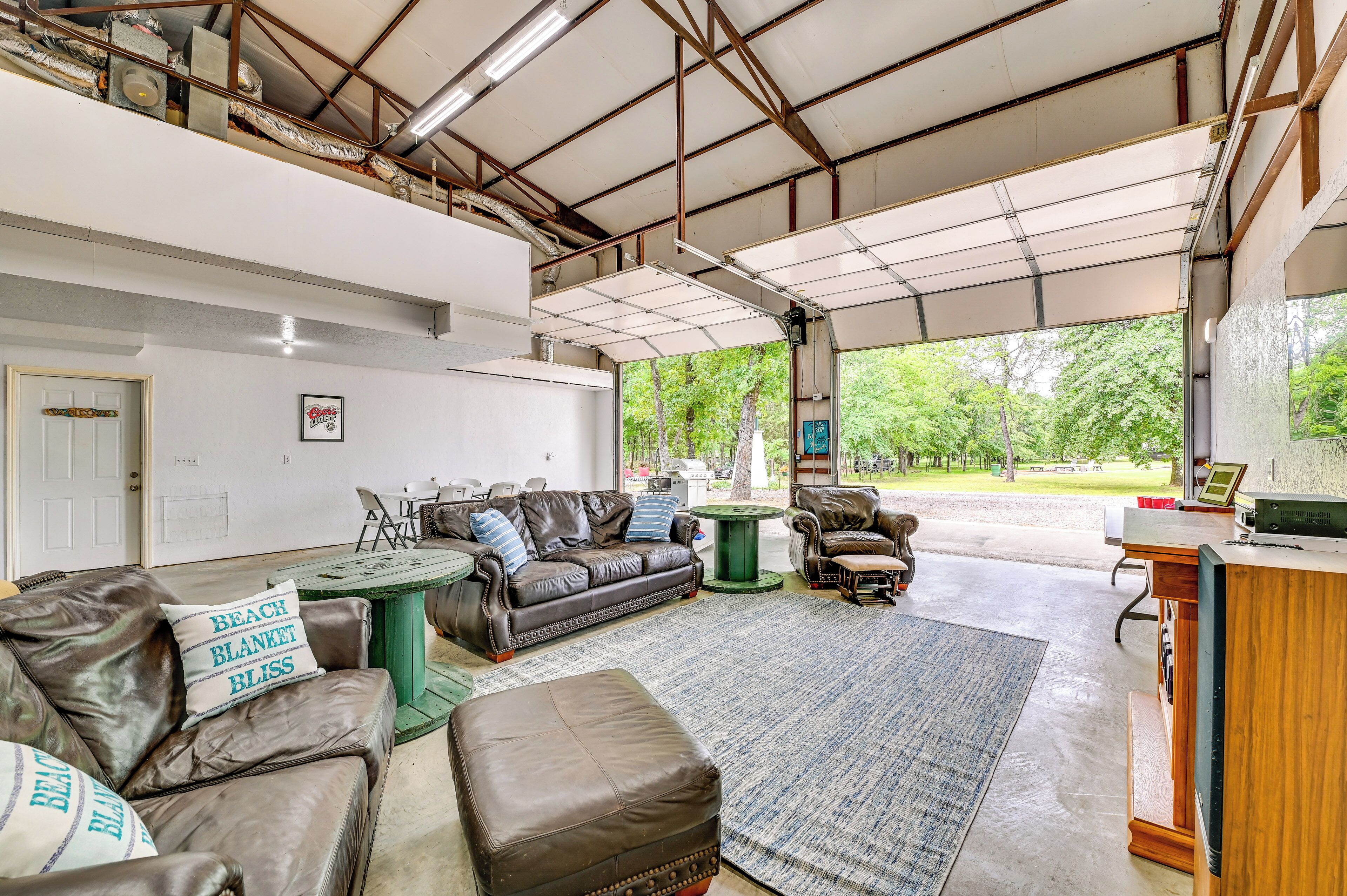 House (Multiple Bedrooms) | Interior