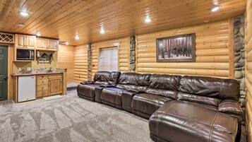 Rumah (4 Bedrooms) | Interior