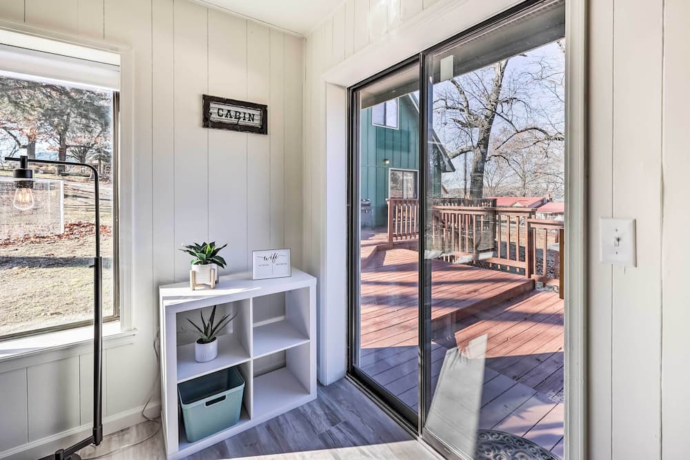 Lakefront Cabin: Boat Dock, Pool & Hot Tub