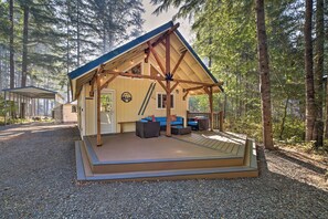House (2 Bedrooms) | Front of property