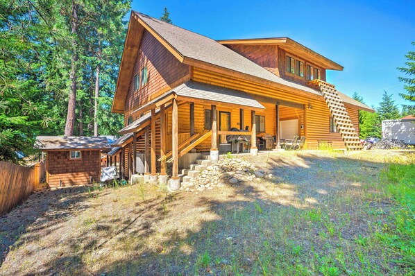 House (5 Bedrooms) | Front of property