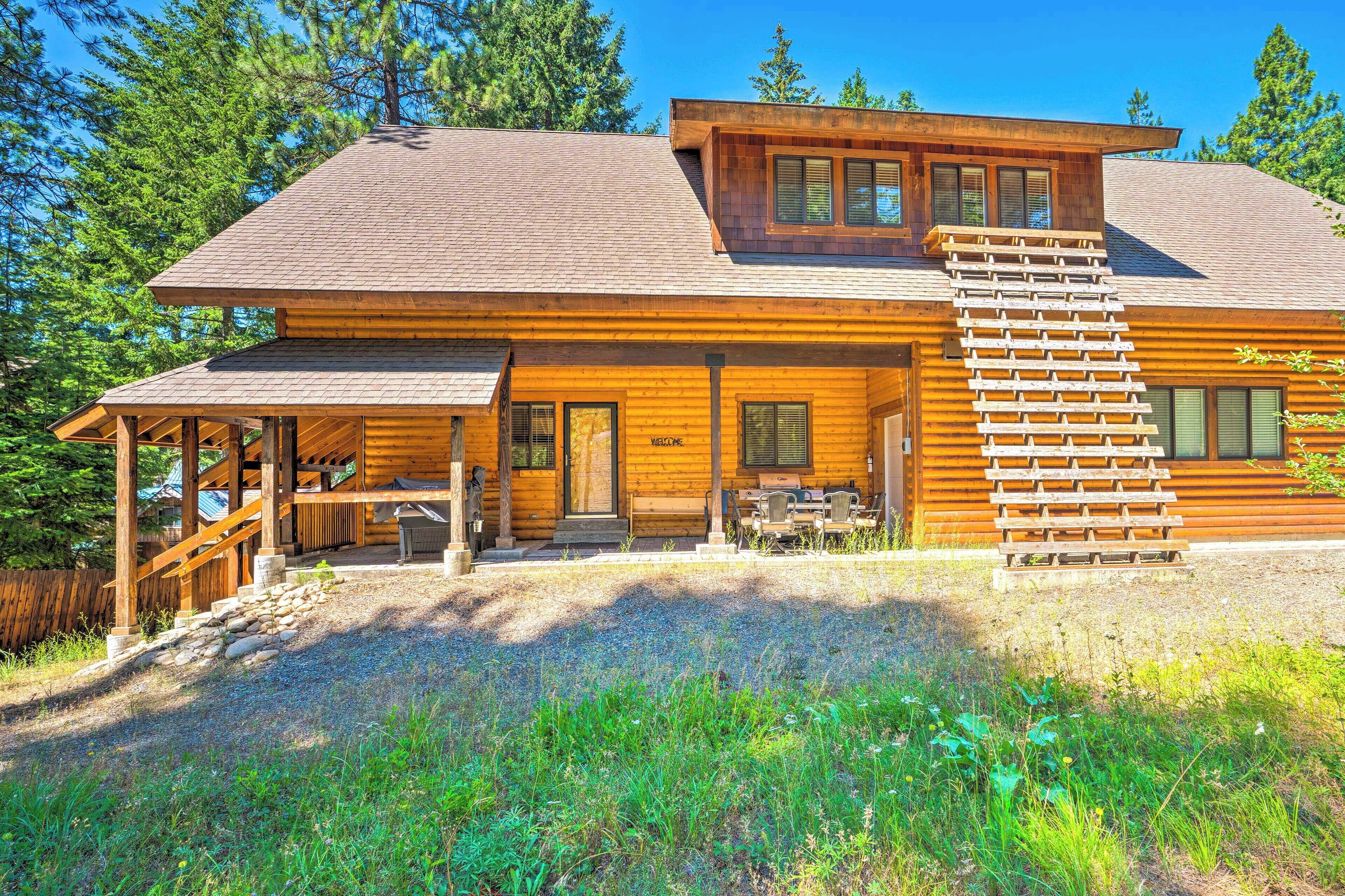 House (5 Bedrooms) | Interior