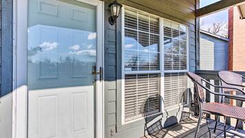 Apartment (1 Bedroom) | Interior