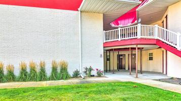 Apartment (1 Bedroom) | Interior