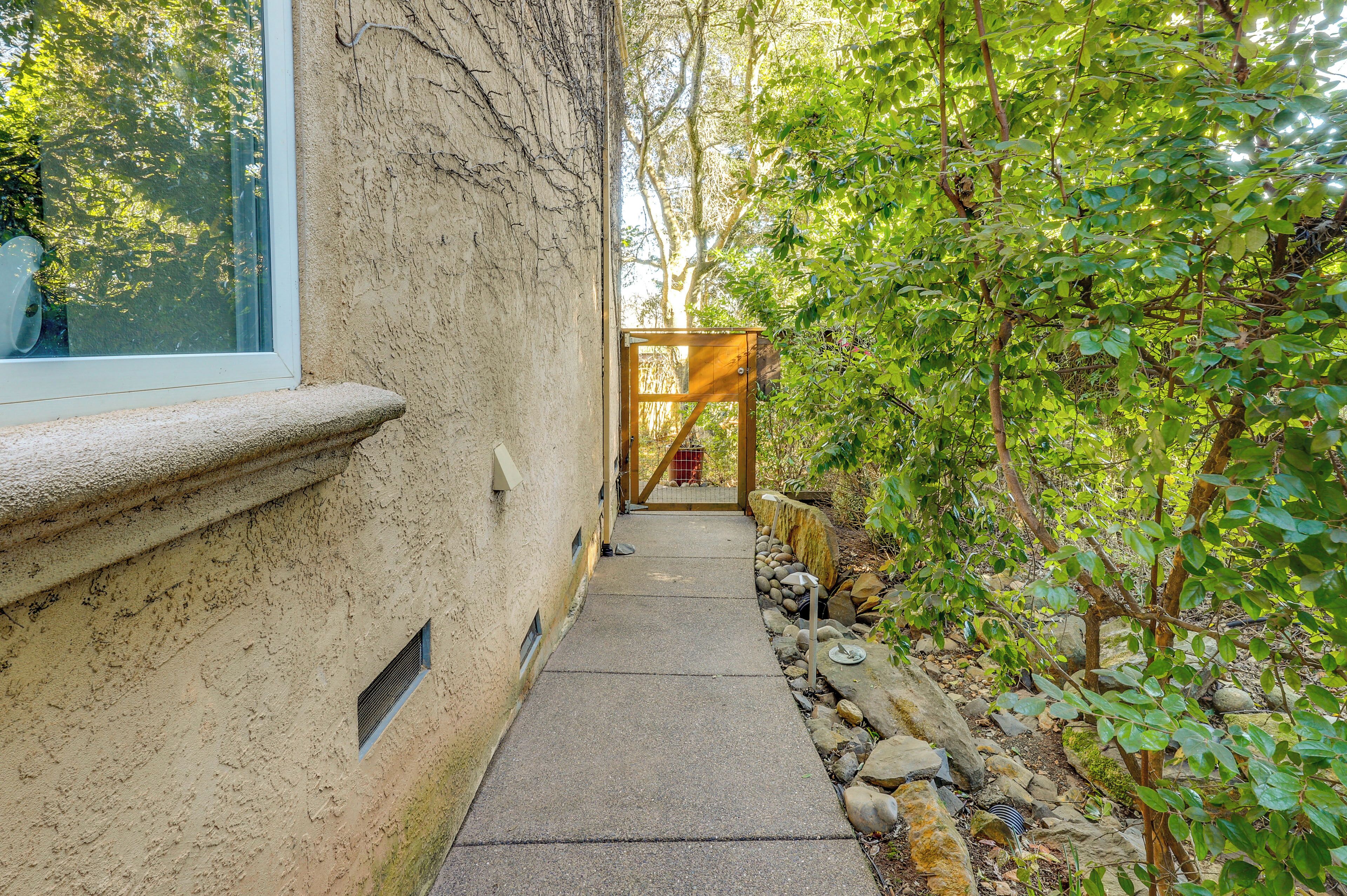 House (2 Bedrooms) | Bahagian dalam