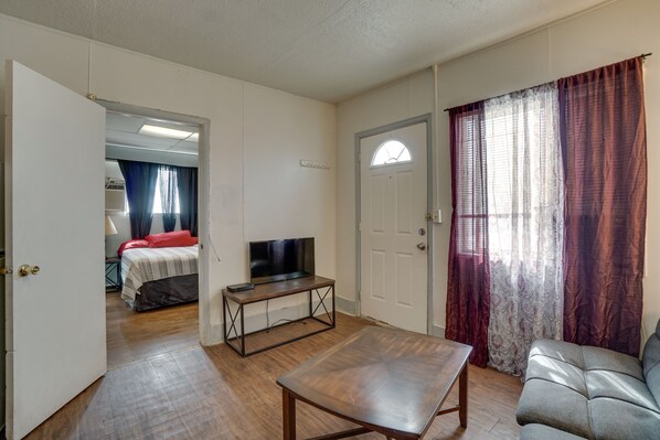 TV - Pet-friendly Vacation Rental Near Boyd Lake! (Loveland)