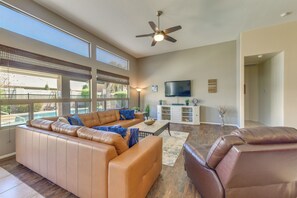 House (3 Bedrooms) | Interior - Private Pool & Patio: Family Retreat in Mesa (Mesa)