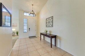 House (3 Bedrooms) | Interior - Private Pool & Patio: Family Retreat in Mesa (Mesa)