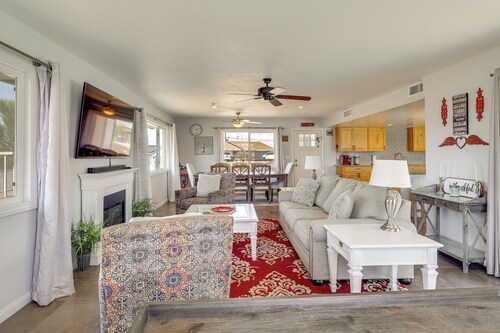 2 Mi to Lake Havasu State Park: Home w/ Pool!