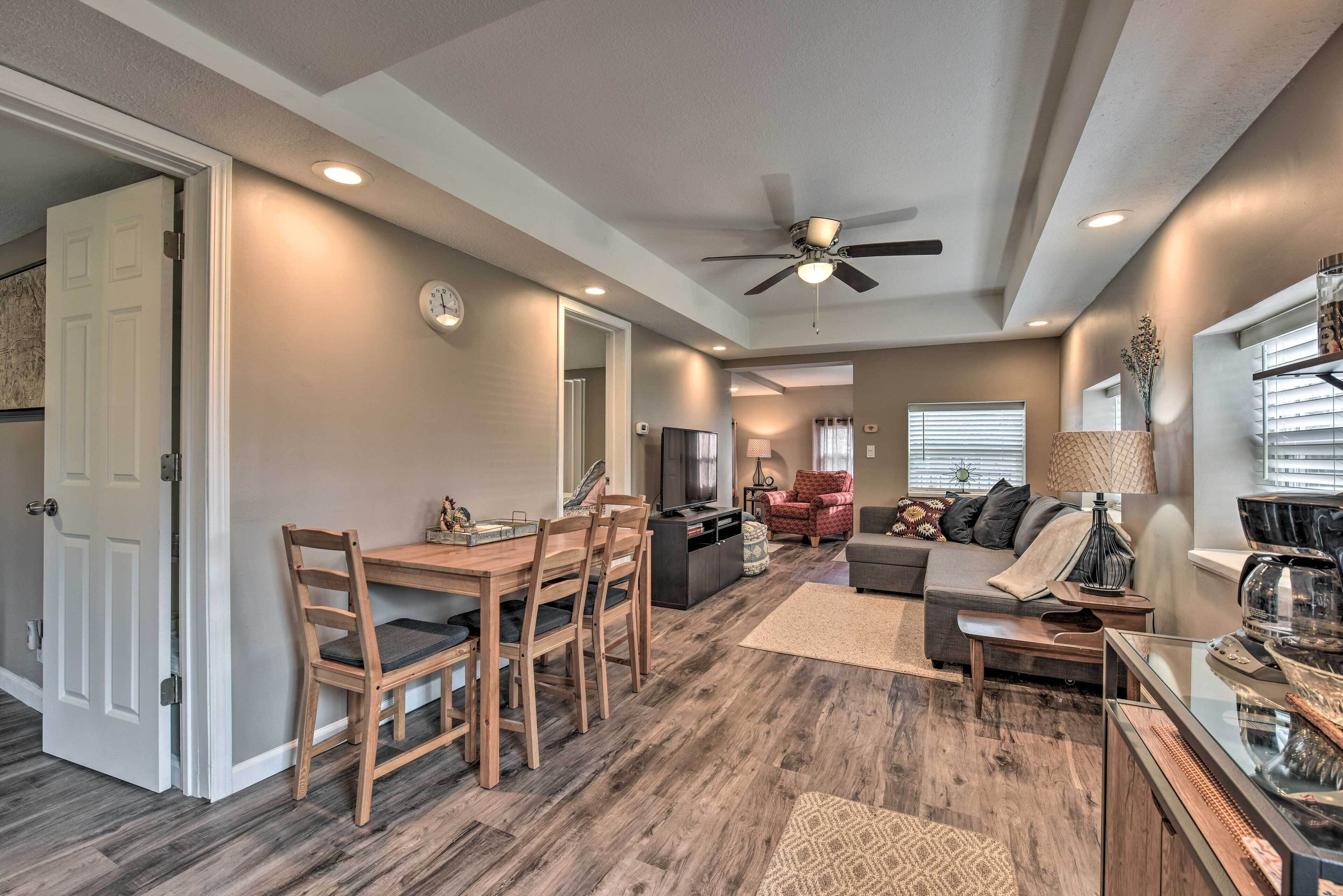 Cottage (2 Bedrooms) | Front of property