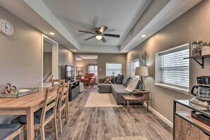 Cottage (2 Bedrooms) | Interior