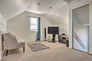 House (3 Bedrooms) | Interior - Cozy Indianapolis Home w/ Private Hot Tub! (Indianapolis)