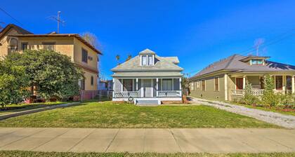 Riverside House w/ Yard ~ 1 Mi to Downtown!