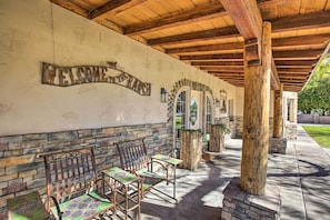 House (5 Bedrooms) | Interior