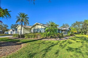 Interior - Venice Vacation Rental w/ Pool, Near Beaches (Venice)