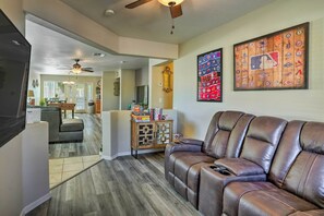 Interior - Charming Surprise Home w/ Patio & Central Location (Surprise)