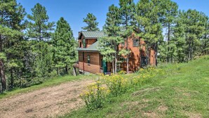 Exterior - Serene Cabin: Coconino Nat'l Forest View! (Heber)