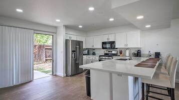 Apartment (3 Bedrooms) | Interior