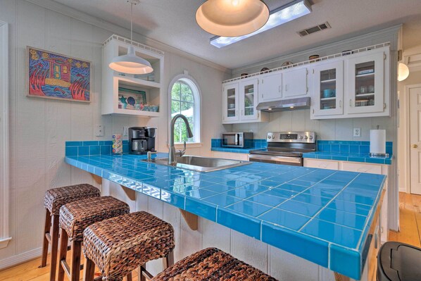 Ferienhaus (2 Bedrooms) | Eigene Küche | Mikrowelle, Ofen, Herdplatte, Geschirrspüler