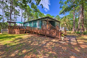 Cottage (2 Bedrooms) | Interior - Charming Dauphin Island Home ~ 1 Mi to Beach! (Dauphin Island)