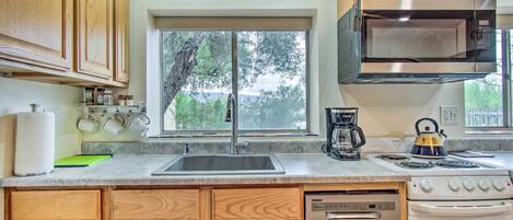 House (1 Bedroom) | Interior