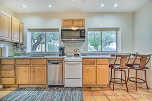 House (1 Bedroom) | Interior