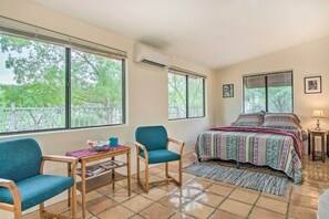 House (1 Bedroom) | Interior