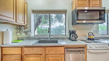 Rumah (1 Bedroom) | Interior