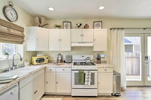 Casa (2 Bedrooms) | Interior