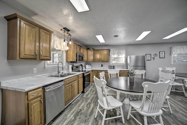 House (Multiple Bedrooms) | Interior