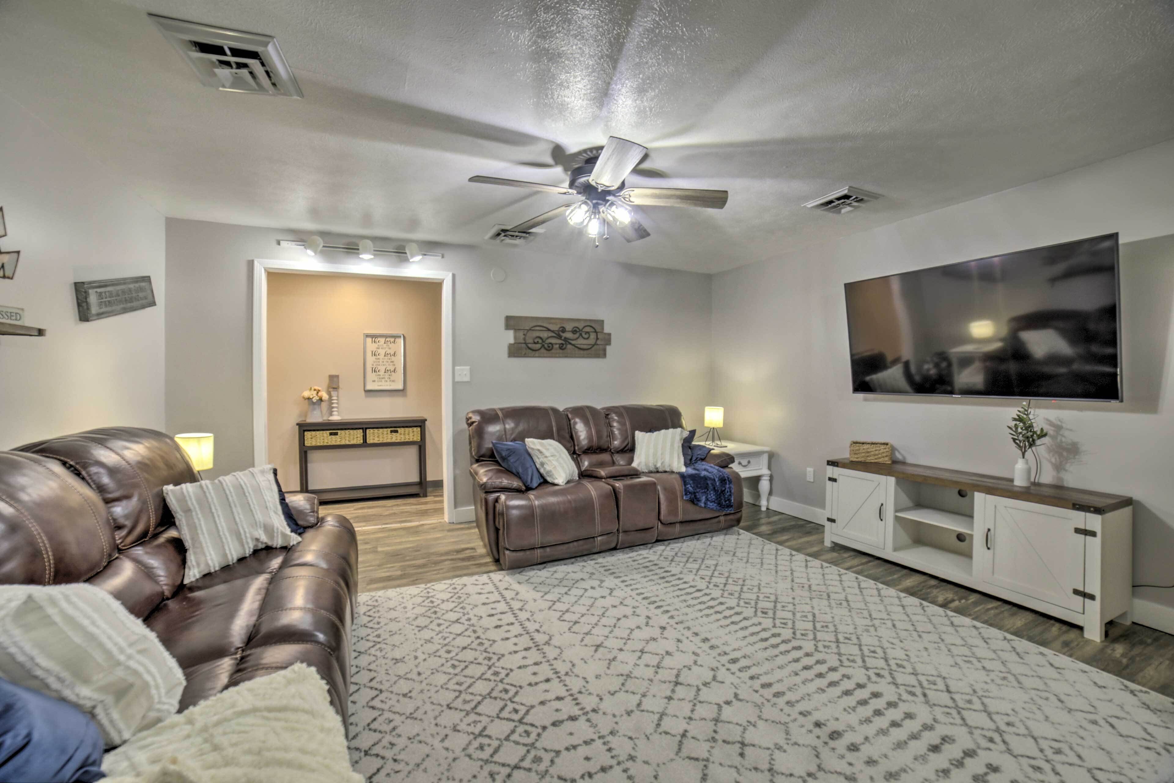 House (Multiple Bedrooms) | Interior