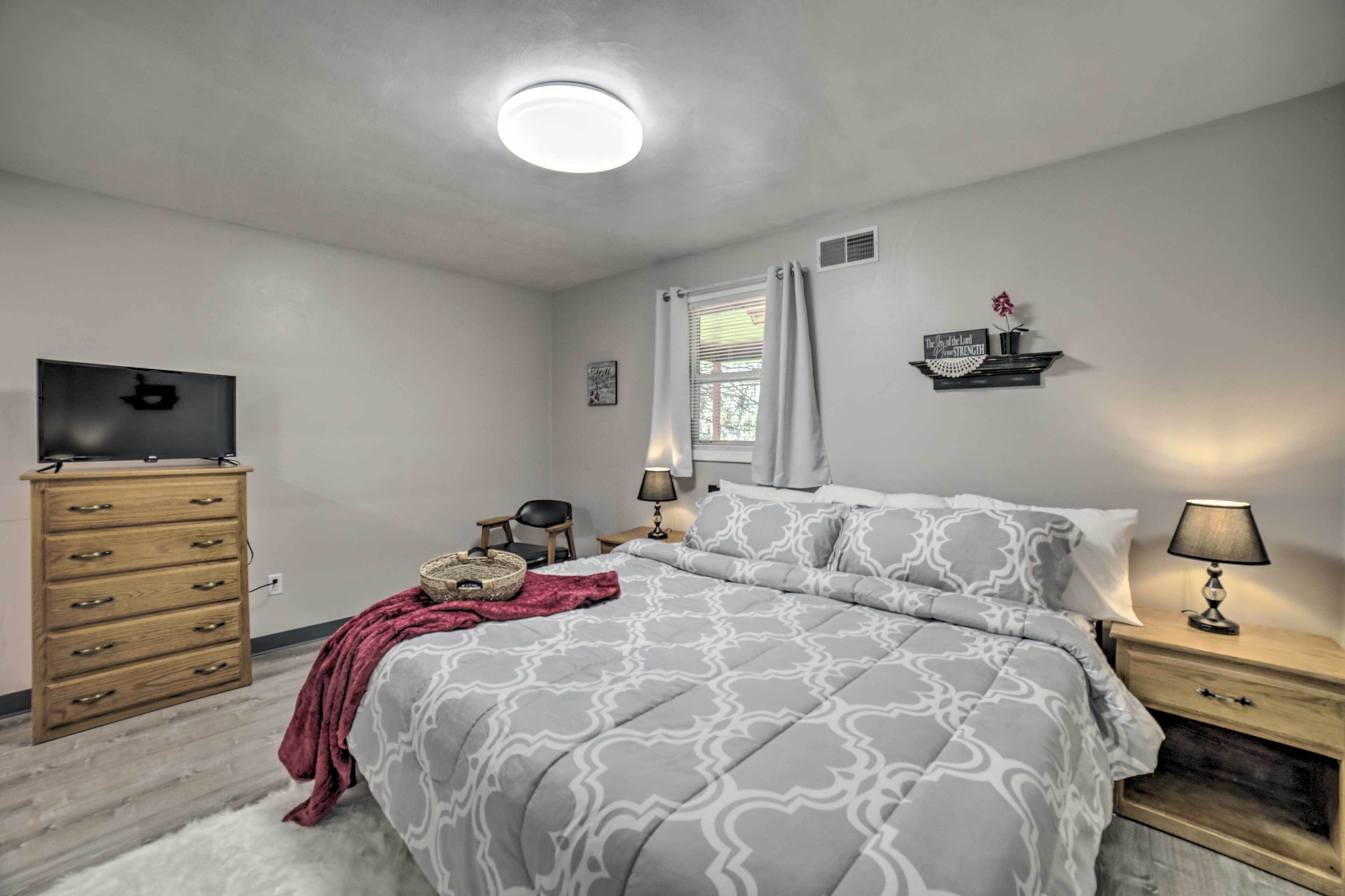 House (Multiple Bedrooms) | Interior