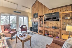 Apartment (3 Bedrooms) | Front of property - Wintergreen Resort Retreat w/ Skiing Access! (Nellysford)