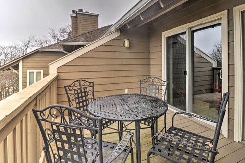 Wintergreen Resort Retreat w/ Skiing Access!