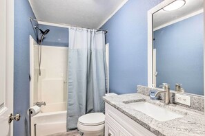 House (3 Bedrooms) | Interior - Mountain-view Zirconia Home: Walk to Lake Summit! (Zirconia)