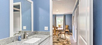 Mountain-view Zirconia Home: Walk to Lake Summit!