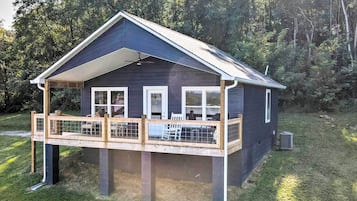 Cottage (2 Bedrooms) | Interior