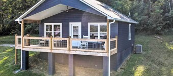 Bean Station Cottage: Unobstructed Lake Views