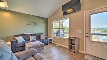 Cottage (2 Bedrooms) | Interior