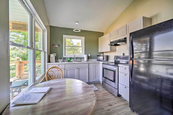 Cottage (2 Bedrooms) | Interior