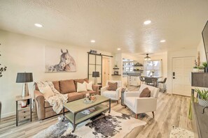 TV, fireplace, books - Sedona Condo w/ Pool, Hot Tub, & Pickleball! (Sedona)