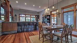 Hus (3 Bedrooms) | Innvendig