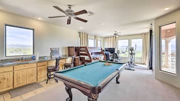 Vila (6 Bedrooms) | Interior