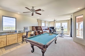 Villa (6 Bedrooms) | Interior - Mtn-view Gem w/ Pool, BBQ & Fire Pit in Scottsdale (Scottsdale)
