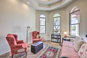 Villa (6 Bedrooms) | Interior - Mtn-view Gem w/ Pool, BBQ & Fire Pit in Scottsdale (Scottsdale)